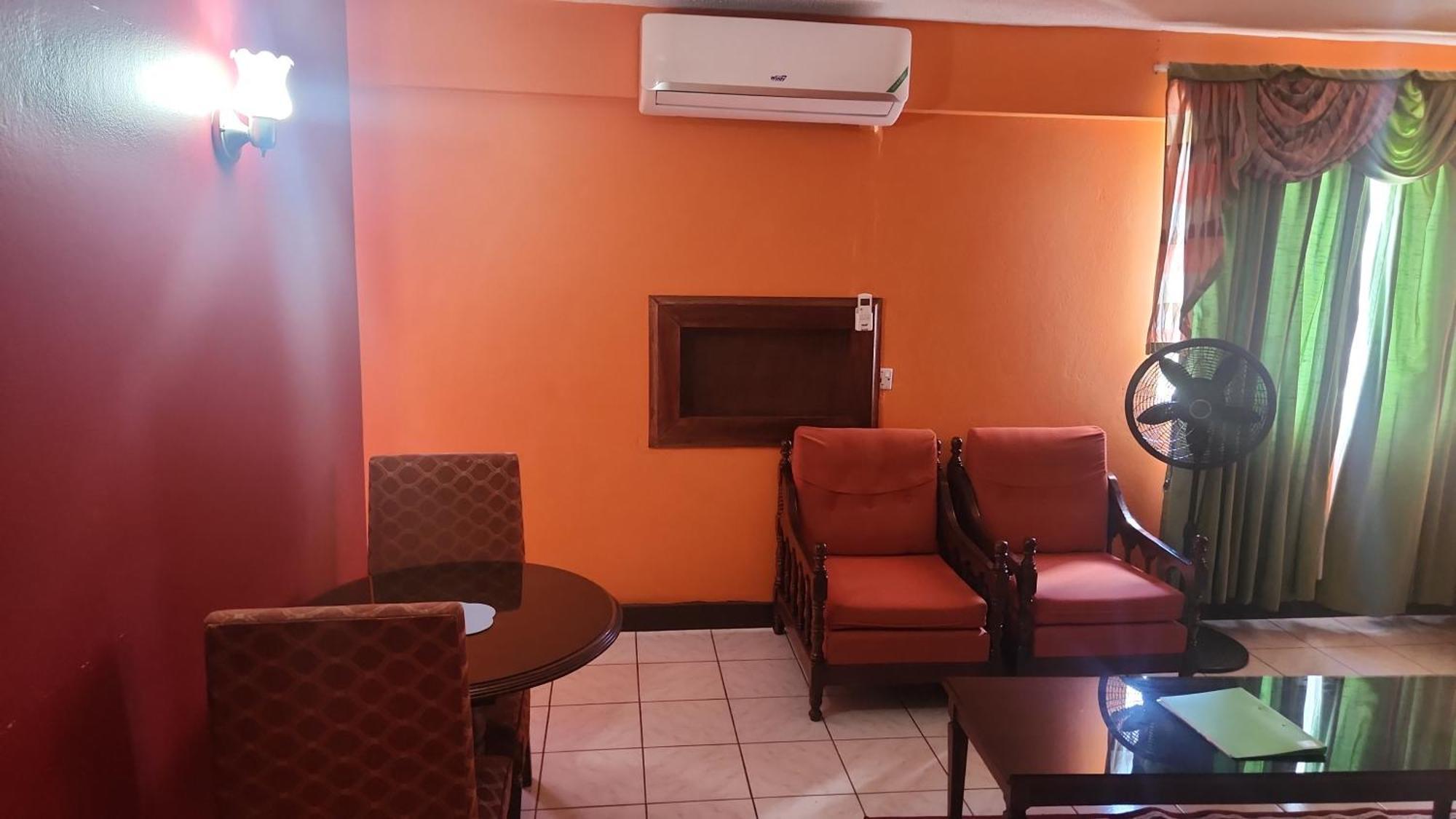 Apartament Turtle Towers Ocho Rios Zewnętrze zdjęcie